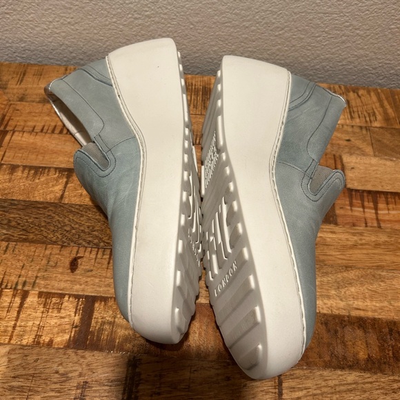 Fly London Deca Womens Deca Blue Casual Leather Wedge Platform/Sneakers Size 41 - Picture 2 of 7